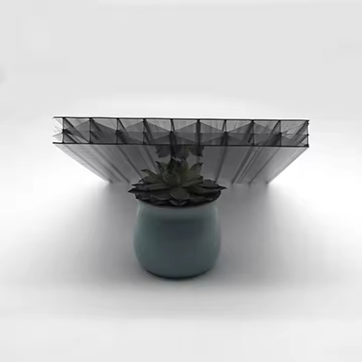 透明 エコフレンドリー 透明なポリカーボネート プラスチック製の屋根パネル 16mm 18mm 25mm 32mm